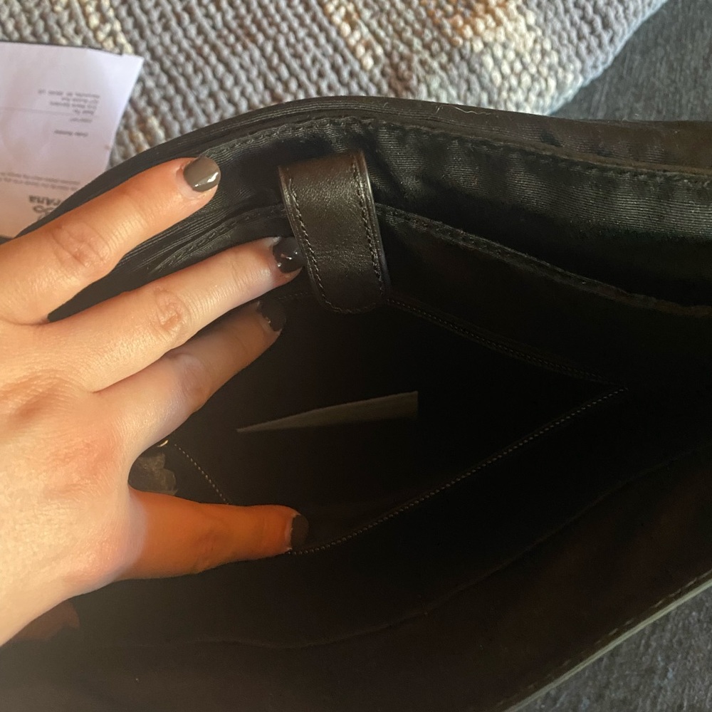 Coach Messenger Purse - Picture 8 of 11